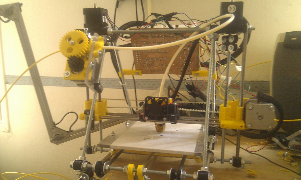 The endless walz of reprap “self” upgrades The endless walz of reprap “self” upgrades